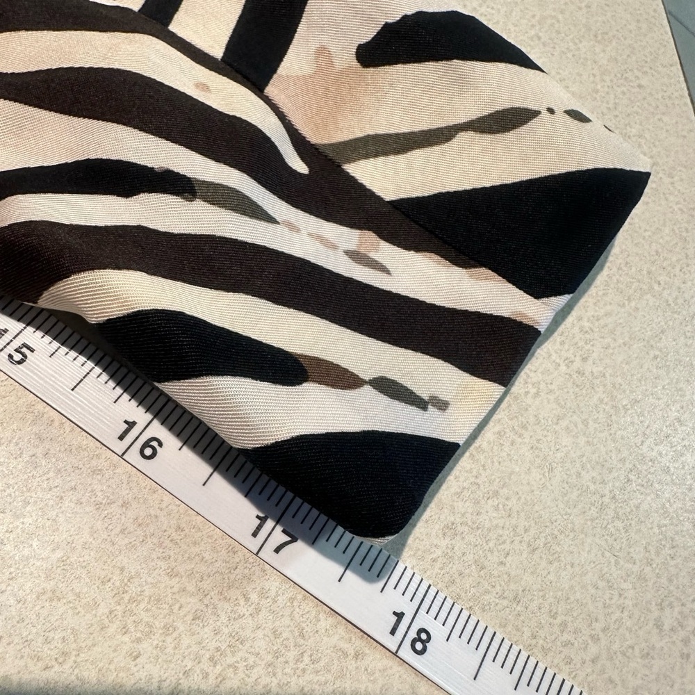 VENUS - New without tags Venus zebra blazer with tan accents Size 10 - Picture 10 of 11